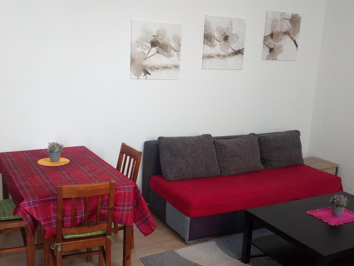 Apartman Stefanikova Zlín Eksteriør billede