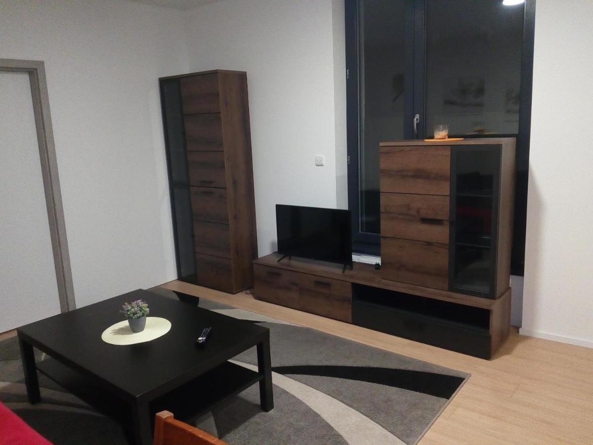 Apartman Stefanikova Zlín Eksteriør billede